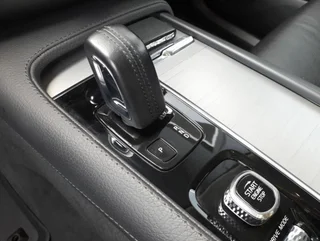 XC90 T8 MOMENTUM PRO PHEV 4x4 Aut - Image 8