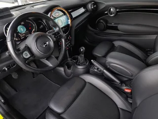 Cabrio MINI Cooper Cabriolet - Image 9