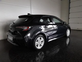 Corolla DYNAMIC 1,8 Hybrid Aut. - Image 2