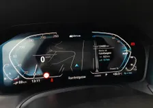 330 e PHEV 4x4 Touring Aut. - Image 8