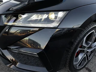 Octavia Combi RS IV 150/245 PHEV DSG - Image 15