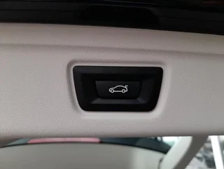 330 e Touring SPORT LINE PHEV 4x4 Aut - Image 18