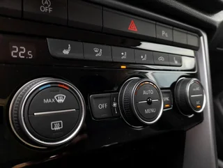 T-Roc ACTIVE 4x4 2,0 TDI DSG - Image 6