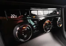 Superb Kombi SPORTLINE PHEV 156/218 DSG - Image 6