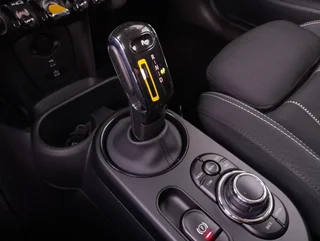 Cooper SE 32,6kWh Aut - Image 7