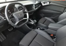 Q4 e-tron 50 quattro S-LINE - Image 11