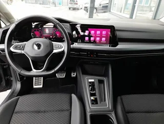 Golf VIII ACTIVE 2,0 TDI DSG - Image 3