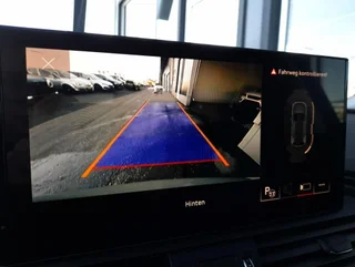 Q5 S-LINE TFSIe quattro PHEV S-tr - Image 4