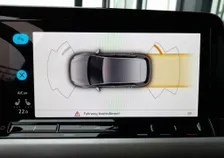 Golf VIII LIFE 2,0 TDI DSG - Image 4