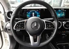 A 250e PHEV Aut - Image 8