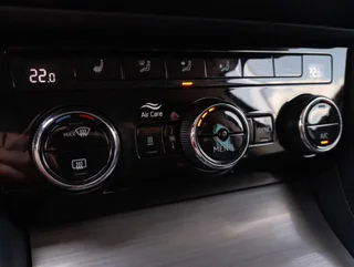 Superb Kombi STYLE PHEV 156/218 DSG - Image 7