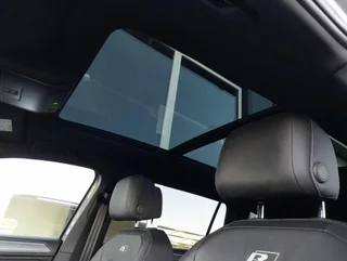 Tiguan Allspace R-LINE 4x4 2,0 TDI DSG - Image 12