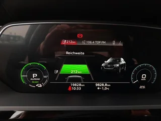 e-tron SB 55 quattro S-LINE BLACK EDITION - Image 7