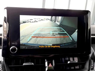 Corolla Kombi 1,8 Hybrid Aut - Image 4