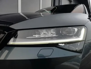 Superb Kombi SPORTLINE PHEV 156/218 DSG - Image 17