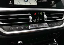 330 e Touring SPORTLINE 4x4 PHEV Aut. - Image 7