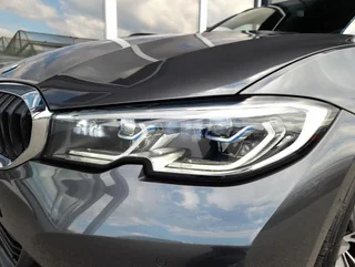 330 e Touring SPORTLINE 4x4 PHEV Aut. - Image 18