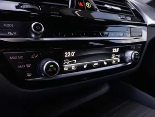 530 e Touring LUXURY LINE PHEV 4x4 Aut - Image 6