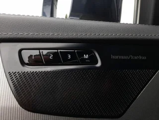 XC90 T8 Plus Bright PHEV 4x4 Aut - Image 11