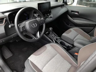 Corolla Kombi TREK 2,0 Hybrid Aut. - Image 10