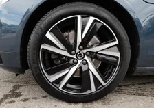 V90 T8 R-DESIGN PHEV 4x4 Aut. - Image 18