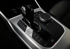 330 e Touring M-SPORT PHEV Aut - Image 9