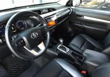 Hilux LOUNGE 2,4D-4DDouble Cab Aut. 4D - Image 11