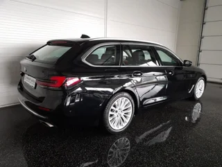 530 d Touring LUXURY LINE Aut. - Image 2