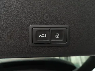 e-tron 50 quattro S-LINE BLACK EDITION - Image 16