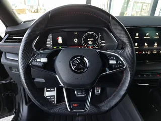 Octavia Combi RS IV 150/245 PHEV DSG - Image 9