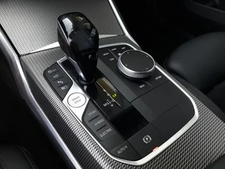 330 e Touring M-SPORT 4x4 PHEV Aut. - Image 8