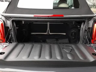 Cooper S Cabrio Aut - Image 13