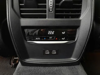 330 e Touring SPORT LINE PHEV 4x4 Aut - Image 15