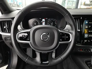 V90 T8 R-DESIGN PHEV 4x4 Aut. - Image 9