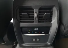 330 e Touring SPORTLINE 4x4 PHEV Aut. - Image 13