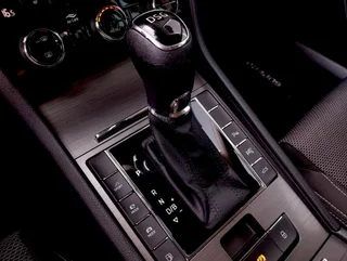 Superb Kombi STYLE PHEV 156/218 DSG - Image 8