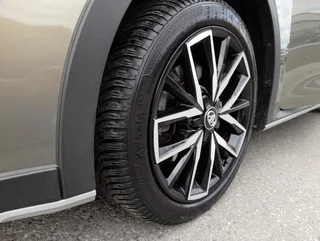 Corolla Kombi TREK 2,0 Hybrid Aut. - Image 18