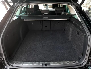 Superb Kombi STYLE PHEV 156/218 DSG - Image 16