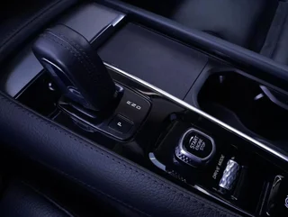 XC90 T8 INSCRIPTION Expression PHEV 4x4 Aut - Image 7