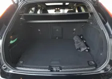 XC60 T6 R-DESIGN 4x4 PHEV Aut - Image 15