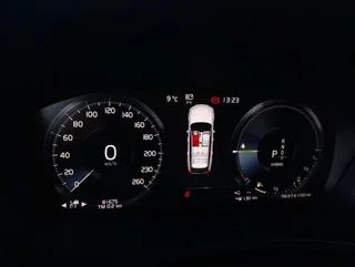 V90 T6 R-DESIGN PHEV 4x4 Aut - Image 8