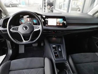 Golf VIII Variant STYLE 2,0 TDI DSG - Image 3