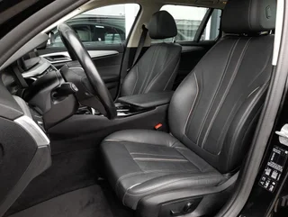 520 d Touring 4x4 Aut - Image 12