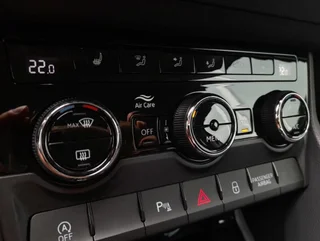 Karoq DRIVE 4x4 2,0 TDI DSG - Image 7