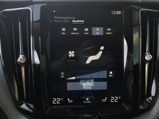 XC60 B4 MOMENTUM PRO 4x4 Aut. - Image 6