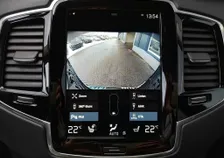 XC90 T8 MOMENTUM PRO PHEV 4x4 Aut - Image 4