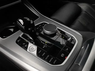 X5 45e XLINE 4x4 PHEV Aut - Image 7