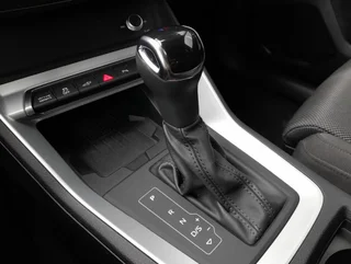 Q3 S-LINE 45 TFSI E PHEV S-tr - Image 7