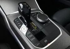 330 e Touring M-SPORT 4x4 PHEV Aut. - Image 8