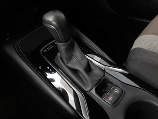 Corolla Kombi TREK 2,0 Hybrid Aut. - Image 7